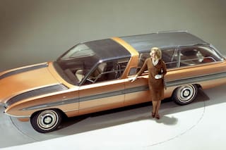 La historia del auto que tenía cocina, living y hasta 12 faros distintos