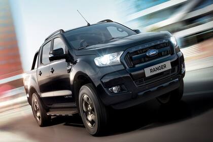 Para los amantes del negro, esta versión de la Ford Ranger