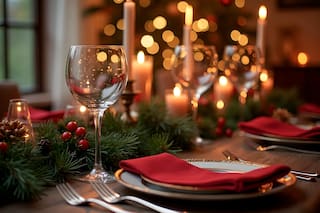 Cinco ideas fáciles para decorar tu mesa navideña y dejarla como de película