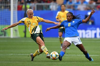 La brasileña Formiga es la única futbolista en participar en ¡siete! Copas del Mundo; jugó su primera en 1995 a los 17 años, y participó por última vez en Francia 2019, a los 41