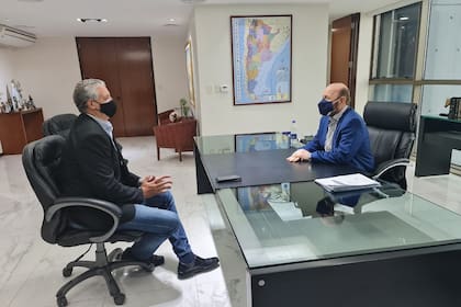 Tras reunirse con Gildo Insfrán, el secretario de Derechos Humanos de la Nación, Horacio Pietragalla, minimizó las denuncias y respaldó al gobierno de Formosa