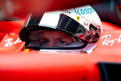 La mirada de Vettel a bordo de la Ferrari
