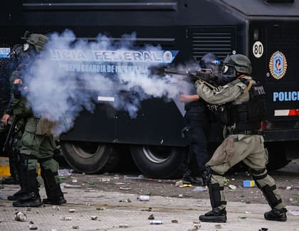 Foto de Kaloian Santos Cabrera, prueba que sirvió para identificar al gendarme Guerrero.