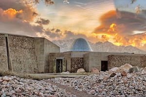 Mendoza. Recorrido en clave arquitectónica al resguardo de la cordillera