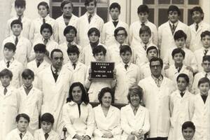 Foto de la tapa de "El Carapálida", de Luis Chitarroni