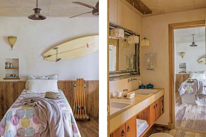 En el cuerto, lámpara colgante (Casa Mediterránea by La Jaima). En el baño, mueble de madera (Santos) y lámparas con pantallas de lana (Alma de Atelier).