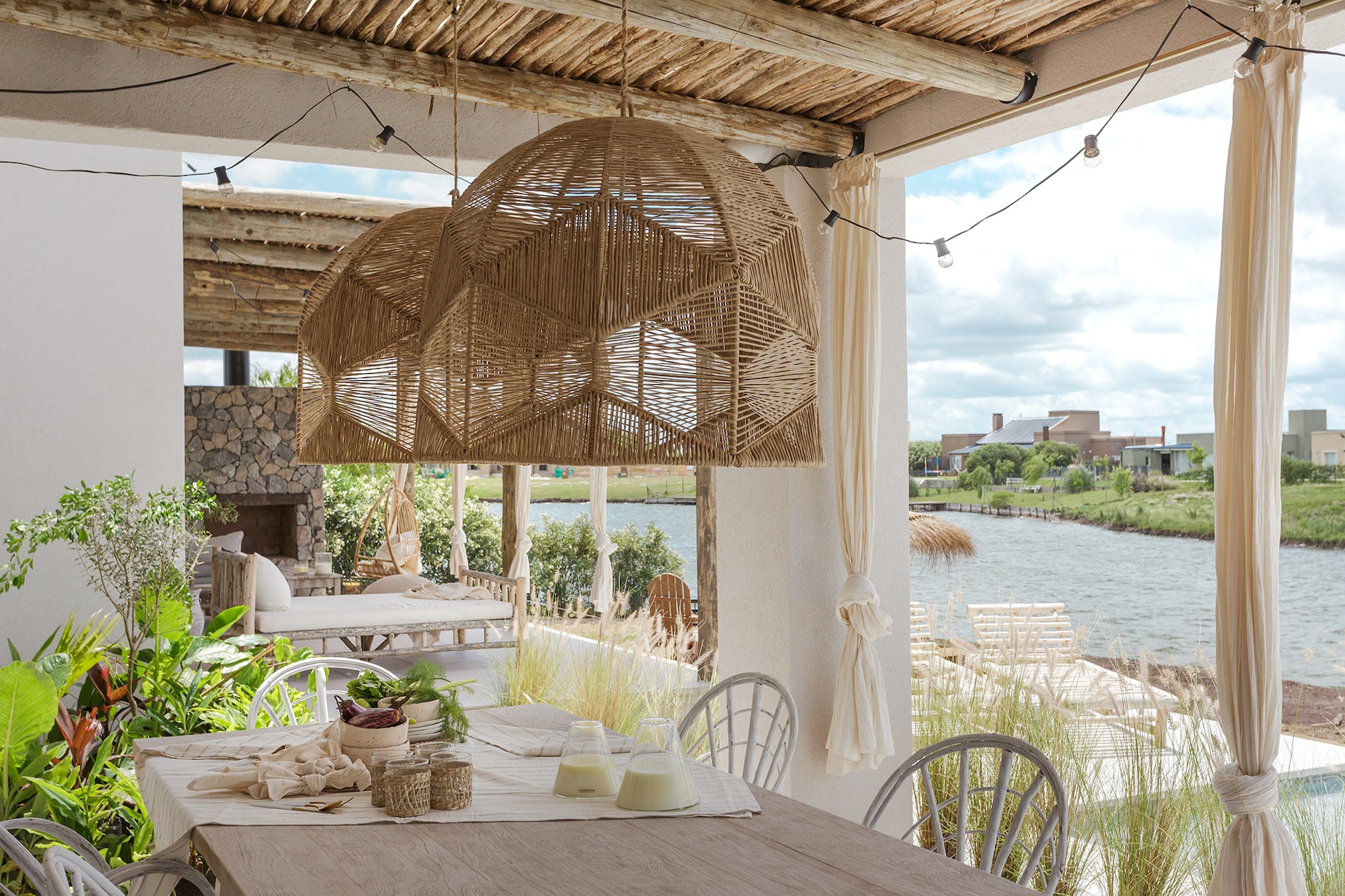 Un matrimonio de interiorista y arquitecto proyectó esta casa para ...