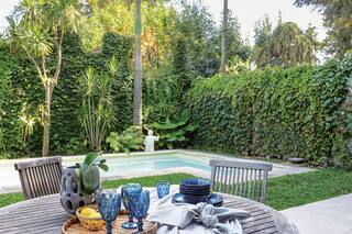 Dónde comprar una casa con jardín y pileta más barata que un departamento en la Ciudad