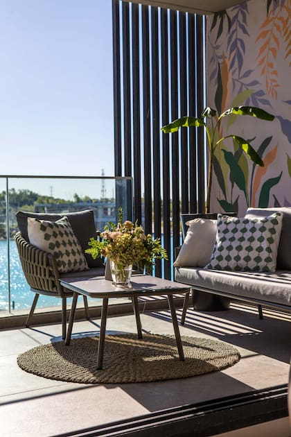 Macetas (Bambú). Plantas (Just Green). Muebles (Tolder).