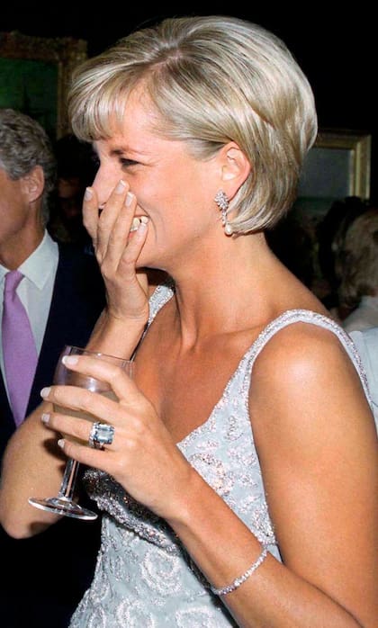 Lady Di estrenó el anillo en 1996 en Sídney.