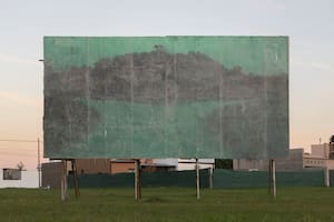 Fotografía de Sofía Desuque, de la serie "Archivo en Tránsito", en la sección Next