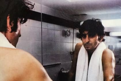 Fotografía del disco Nacido en el tercer mundo de Roque Narvaja