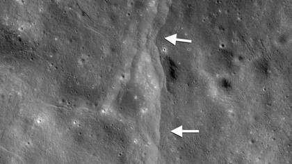Fotografía divulgada por la NASA tomada por la cámara del Orbitador de Reconocimiento Lunar (LROC)

Foto: EFE