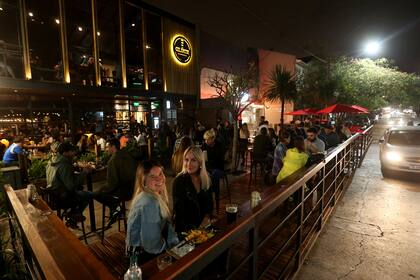 Con las restricciones horarias, hay malestar en el sector gastronómico