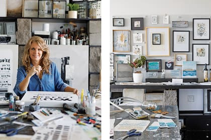 En una malla metálica se exhiben las obras de pequeño formato.