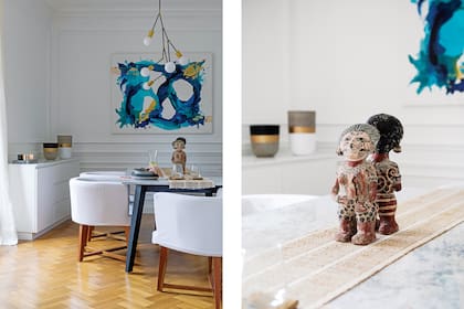 Lámpara ‘Arboretum’ en bronce macizo (Estudio Molé), cuadro de Paloma Bakchellian y, sobre la mesa con tapa de mármol, esculturas mexicanas.