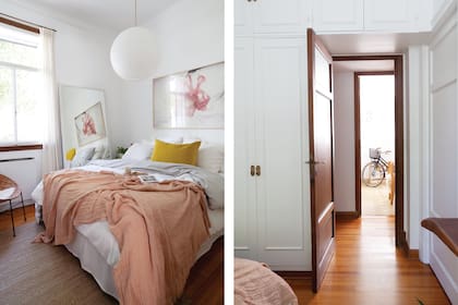 Manta rosa pálido y almohadones (Philomena Home). Otra foto de Kate Moss (Bruggens Gallery), en perfecta sintonía con el lugar.