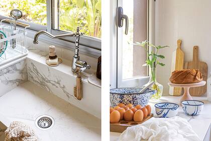 Mesada y bacha en ‘Dekton Aura’ (Canteras del Mundo) con monocomando ‘Glittran’ cromada (Ikea) y secaplatos de hierro ‘Capri’. Huevera en petiribí (ambos, Mochica Home), bowls enlozados (Bay Studio) y tablas de madera (Vero B).