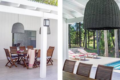 Lámparas colgantes (Puerto de Frutos). Piso de pino tratado (Cetol Vintage).