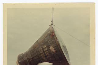 Fotos inéditas reviven el regreso heroico de Neil Armstrong tras la crisis de Gemini 8