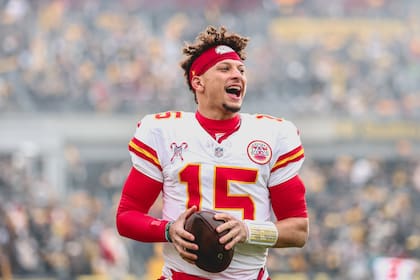 Fox Deportes, reconocida como la primera cadena de deportes en español de Estados Unidos, será una de las principales alternativas para seguir toda la acción del Super Bowl 2025 (Archivo)