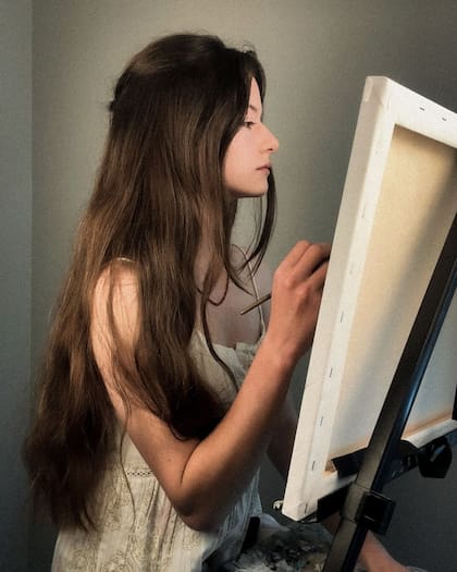 Foy es amante de la pintura (Foto: Instagram/@mackenziefoy)