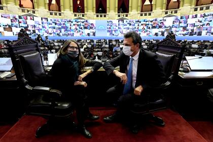 "Desde el punto de vista de la presencia y el uso de la palabra de los diputados, estamos más que conformes" declaró Massa