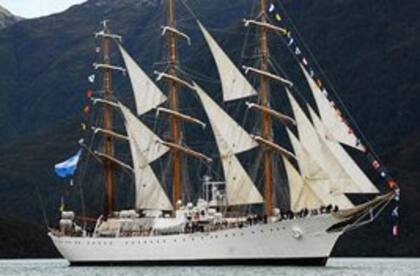 Fragata Libertad, Argentina