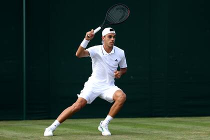 Fran Cerúndolo perdió en la primera ronda de Wimbledon con el ruso Safiullin