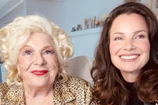 Fran Drescher se reunió con Renée Taylor, su madre en La Niñera, para darle una gran noticia a sus fans