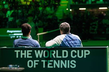 Frana, con Cerúndolo, durante el partido ante Zverev: "Hay que dejar bajar la frustración, la tristeza, el enojo. Hay que llorar, putear para que después venga un análisis profundo"