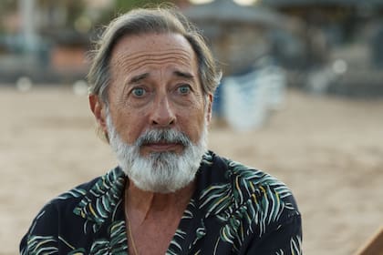 Francella, caracterizado como el protagonista de Playa de lobos