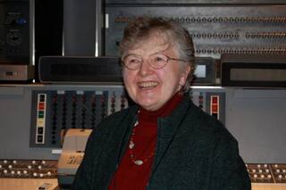 Frances Allen, la mujer que hizo que las apps de tu teléfono carguen rápido