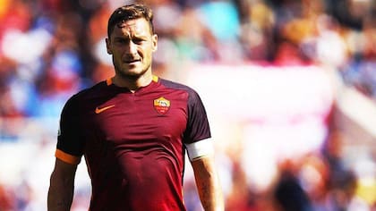Francesco Totti jugará sus últimos cuatro partidos de la Liga italiana