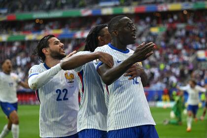 Francia lo gana con gol de Kolo Muani, que ingresó en el segundo tiempo