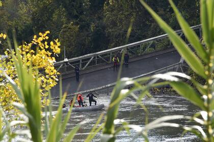 Francia: se derrumbó un puente en Toulouse y hay al menos un muerto