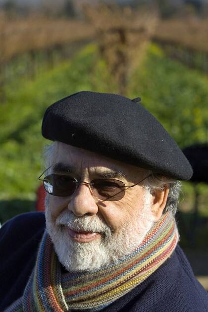 Francis Ford Coppola es un guionista, productor y director de cine estadounidense. Es una de las figuras más destacadas del Nuevo Hollywood