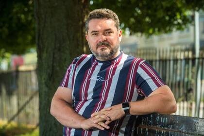 Francis Goncalves quiso contar la trágica historia de su familia para que la gente tomara conciencia de la importancia de vacunarse contra el Covid-19