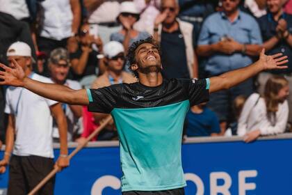 Francisco Cerúndolo en Bastad 2022, su primer título de ATP: le ganó la final a Sebastián Báez