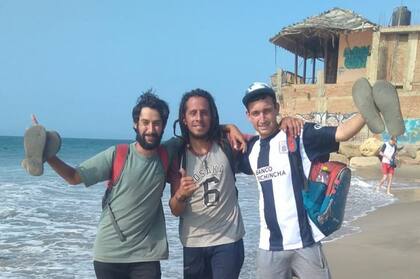 Francisco Ciarlantini viaja por la región desde hace años; no tiene contacto con su familia desde el 23 de diciembre