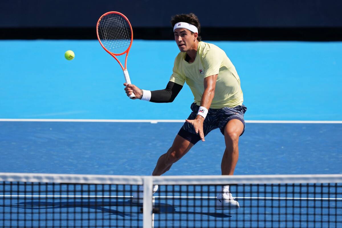 Comesaña estreou com vitória e enfrentará o Top 10 da Nova Zelândia, já com as eliminatórias australianas em andamento Comesaña estreou com vitória e enfrentará o Top 10 da Nova Zelândia, já com as eliminatórias australianas em andamento