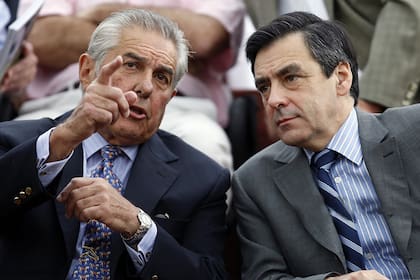 Francisco Dorignac y el primer ministro de Francia, François Fillon, en diciembre de 2007 en Palermo; veinte años antes, desde la presidencia de la Asociación Argentina de Polo el directivo había propiciado la restauración del vínculo deportivo con Reino Unido luego de la guerra de Malvinas.