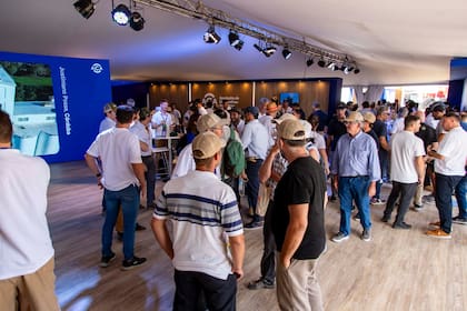 Francisco Farrás subrayó que el modelo permite integrar a miles de productores y mejorar su competitividad