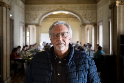 Francisco José Viegas, una figura influyente en el campo cultural.