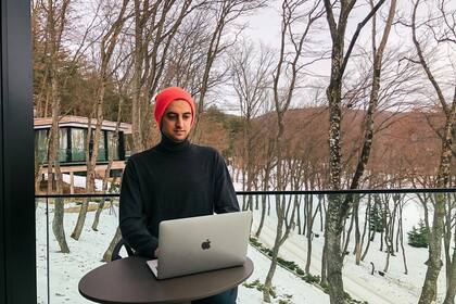 Francisco Ortiz valora estar a 4 horas de las principales ciudades europeas y el costo de vida barato de Georgia