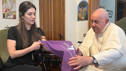 Francisco recibió a la nieta de Esther e hija de Ana María, Anita Fernández, en agosto de 2024