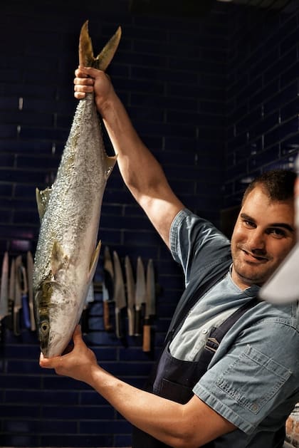 Francisco Rosat, el chef creador de Lo de Fran, un nuevo emblema gastronómico del puerto de Mar del Plata