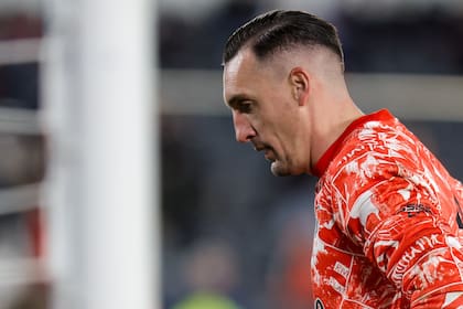 Franco Armani volvió a ser titular en River y tuvo intervenciones que sostuvieron la ilusión del empate cuando Bragantino pudo aumentar la diferencia