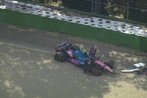 Franco Colapinto chocó en el final de la Q1 en Imola; avanzó en la clasificación, pero no pudo buscar una mejor posición cuando rompió el Alpine