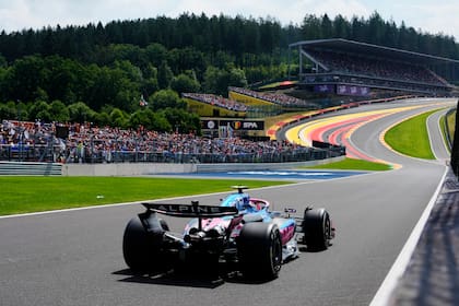 Franco Colapinto, con el Alpine A525 en el circuito de Spa-Francorchamps
